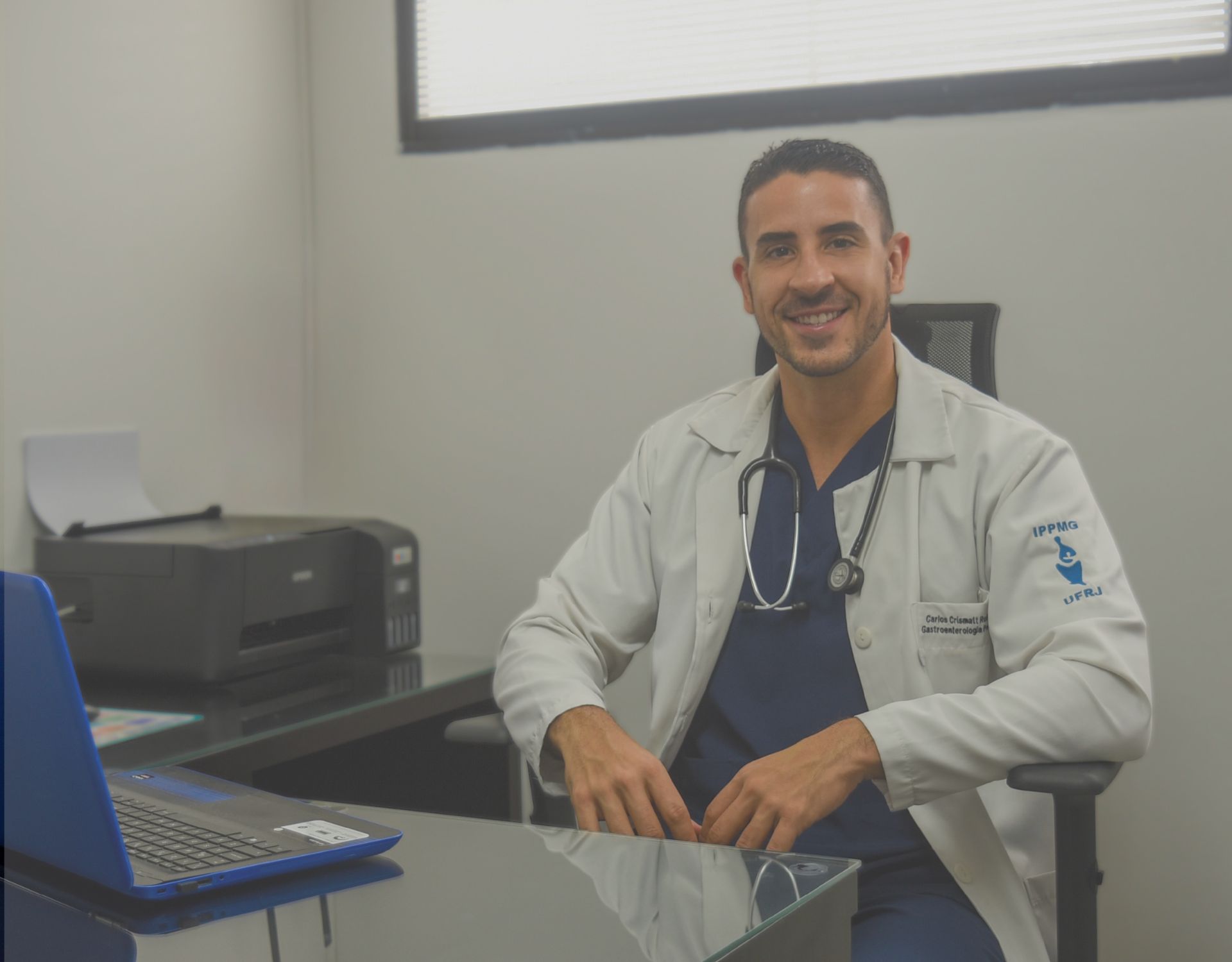 Atención Personalizada - Equipo médico altamente calificado dedicado al bienestar de tu familia